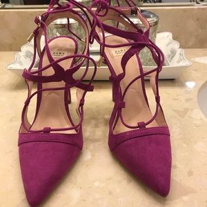Zara Trafaluc Berry color heels!